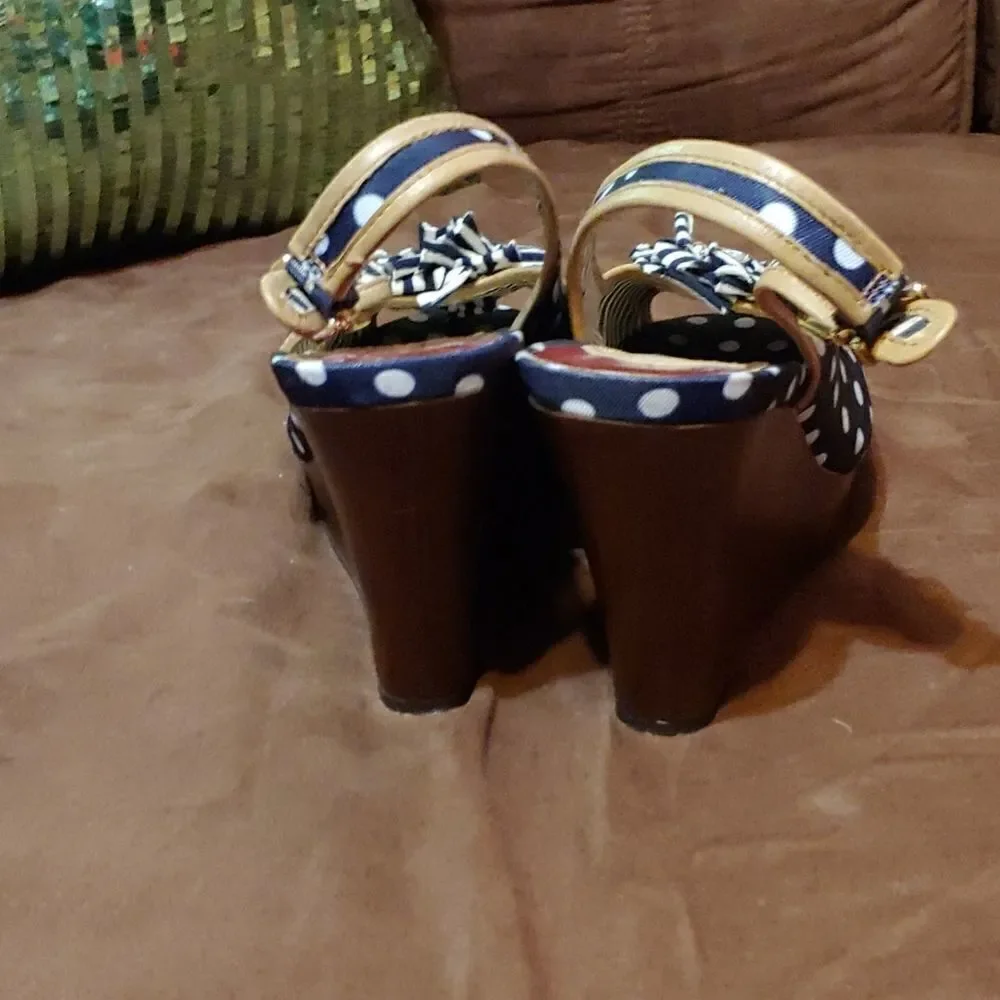 Gianni Bini polka wedge